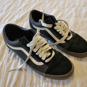 Vans Old Skool Sneakers, Men's 8.5 Women's 10